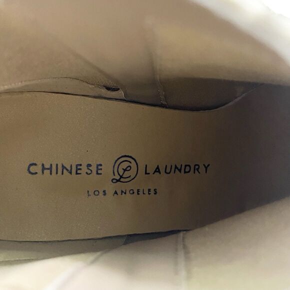 Chinese Laundry Womens Size 7 Snake Print Boot Bootie Slip On Pointed Toe - Picture 10 of 11